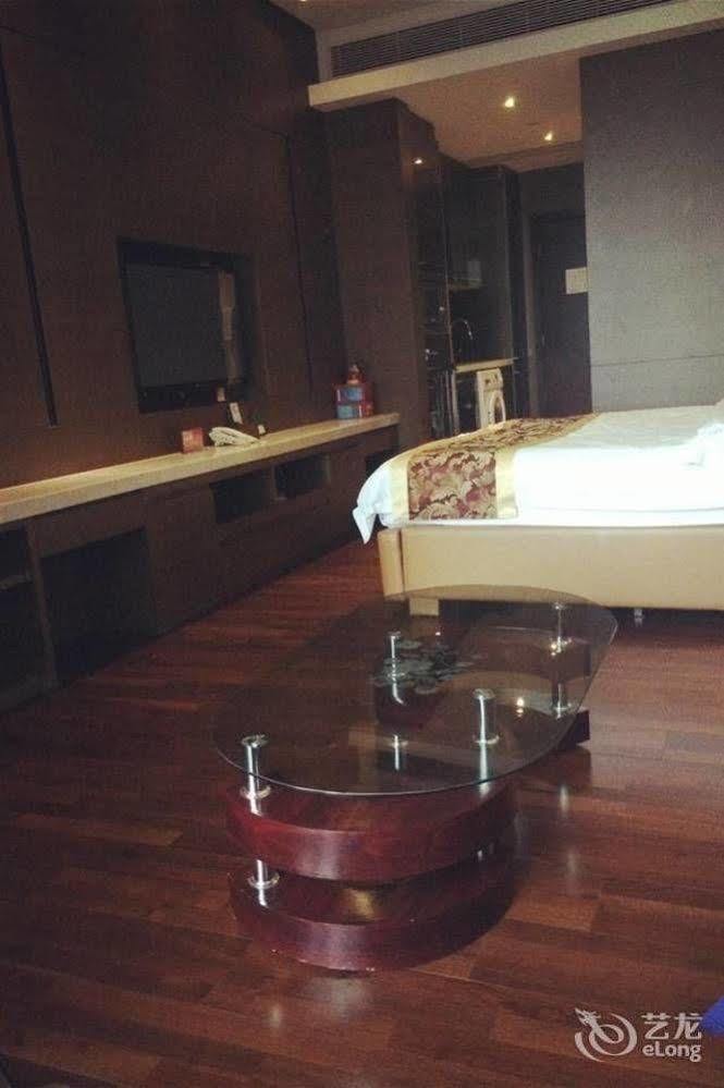 Lunkai International Hotel Kuangcsou Kültér fotó
