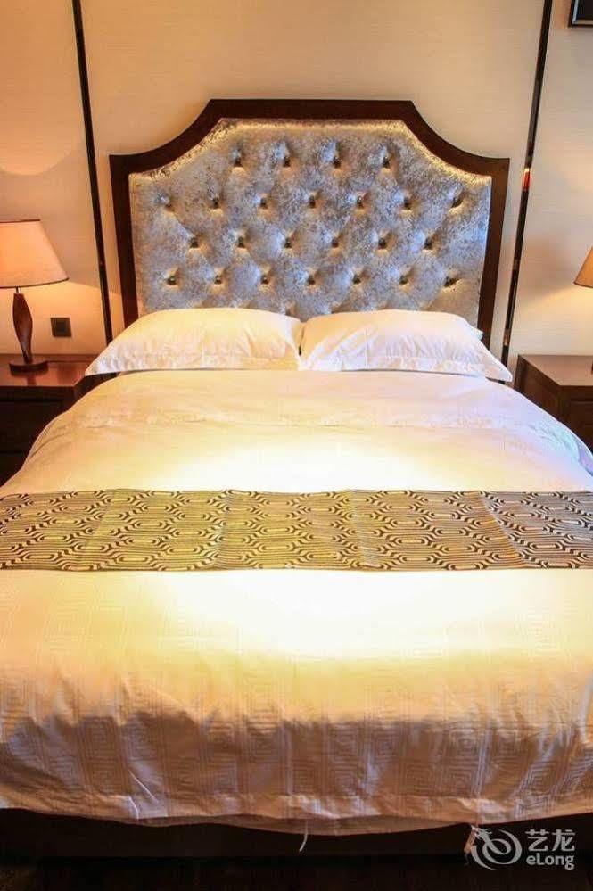 Lunkai International Hotel Kuangcsou Kültér fotó